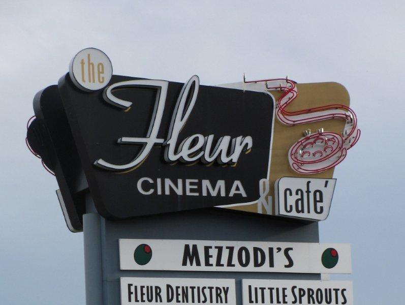 Fleur sign 1
