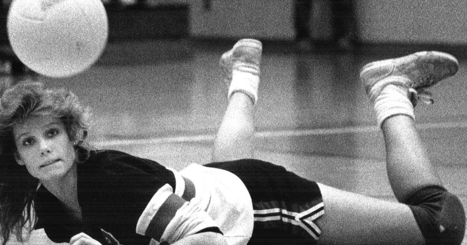 1988 DM East Rachele Clark