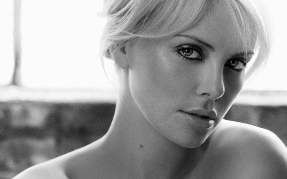 charlize-theron-3895